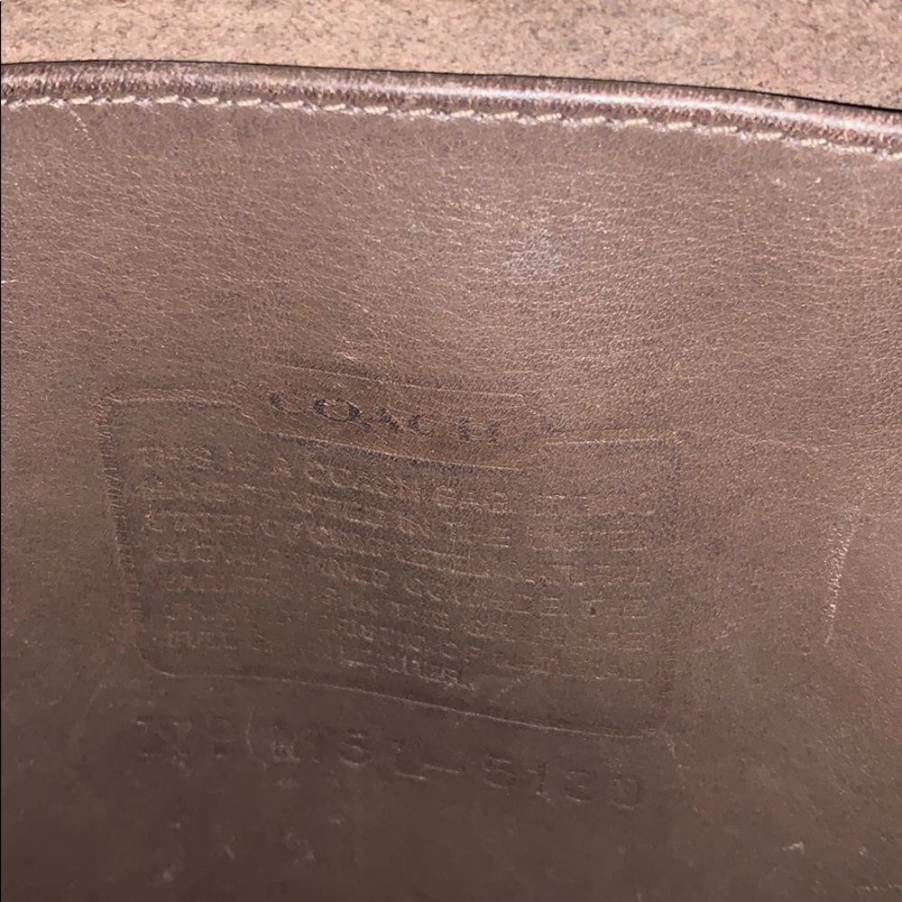 Vintage Coach Crossbody - Picture 3 of 6